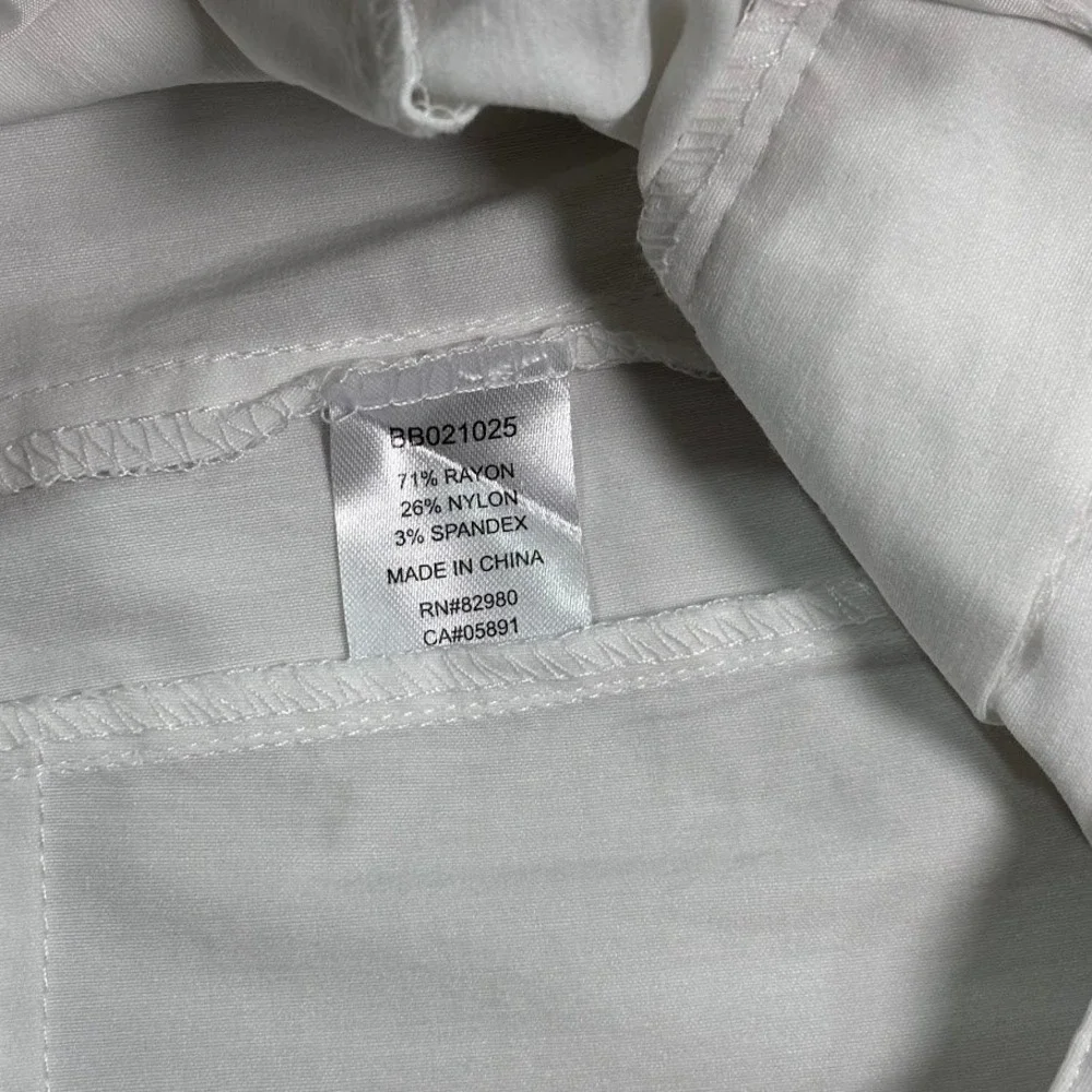 Bette‎ & Court Golf Shorts Womens 10 White Cotton Bermuda Preppy Coastal Classic